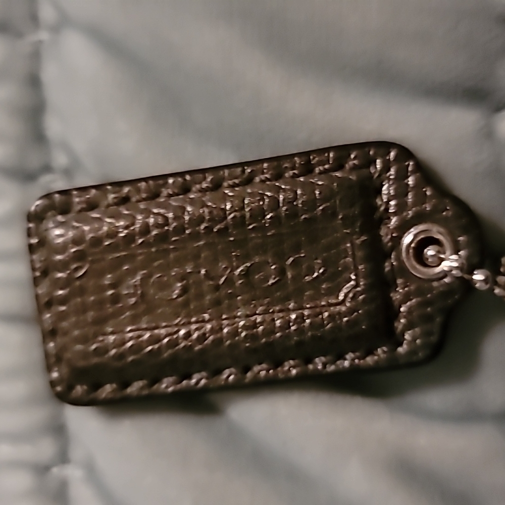 Coach hang tags - Picture 6 of 9